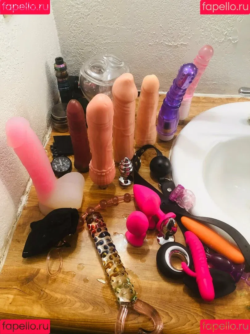 moonmomma369 Onlyfans Photo Gallery 