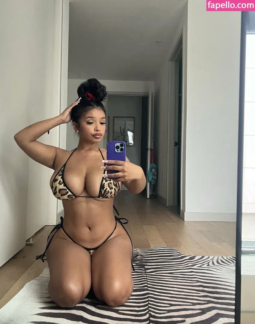 Thumb Alina Onlyfans Photo Gallery 