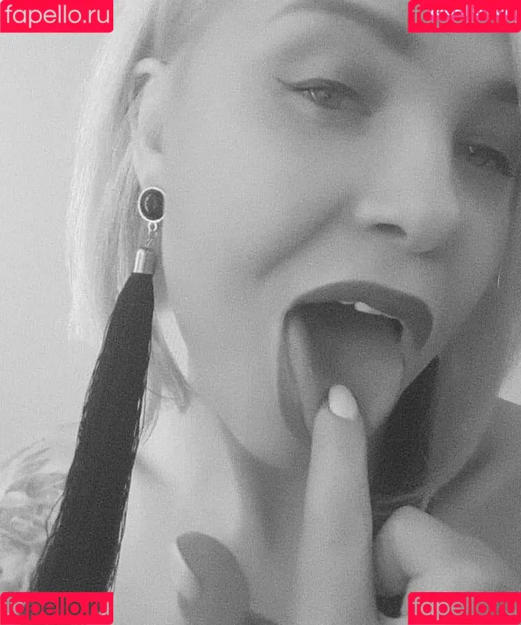 Lyubov Tomskaya Onlyfans Photo Gallery 