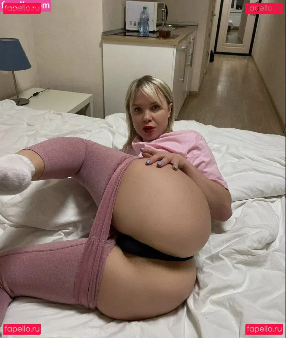 Lyubov Tomskaya Onlyfans Photo Gallery 