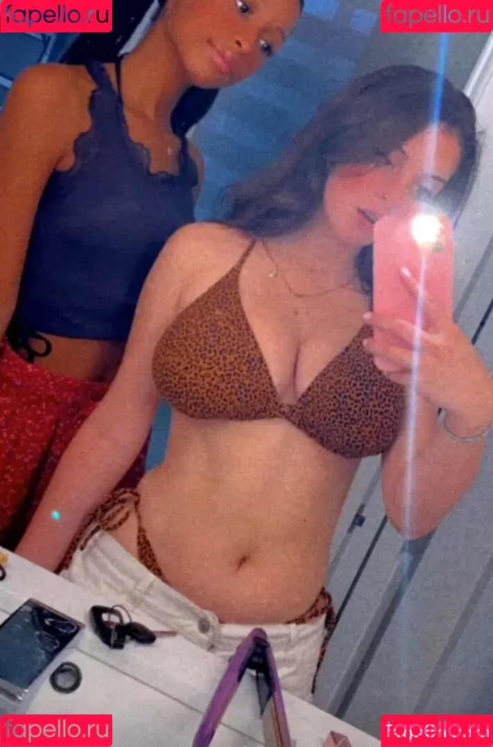 Melissa Aguilar Onlyfans Photo Gallery 