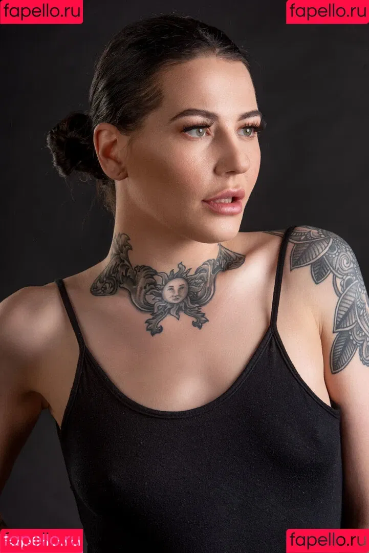 Models On Purpleport Onlyfans Photo Gallery 