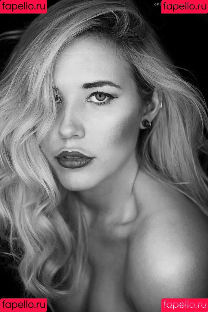 Models On Purpleport Onlyfans Photo Gallery 