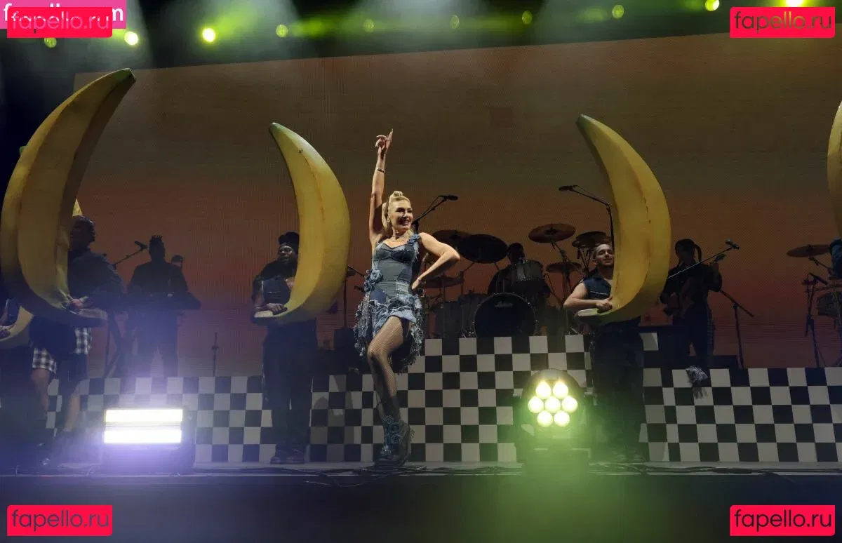 Gwen Stefani Onlyfans Photo Gallery 