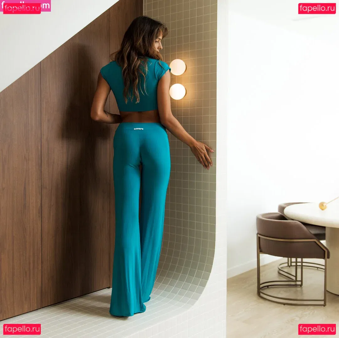 Microminimus Onlyfans Photo Gallery 