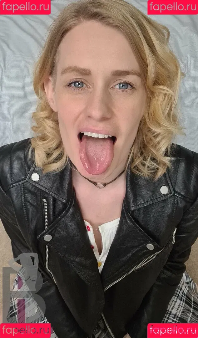 belle-lou Onlyfans Photo Gallery 