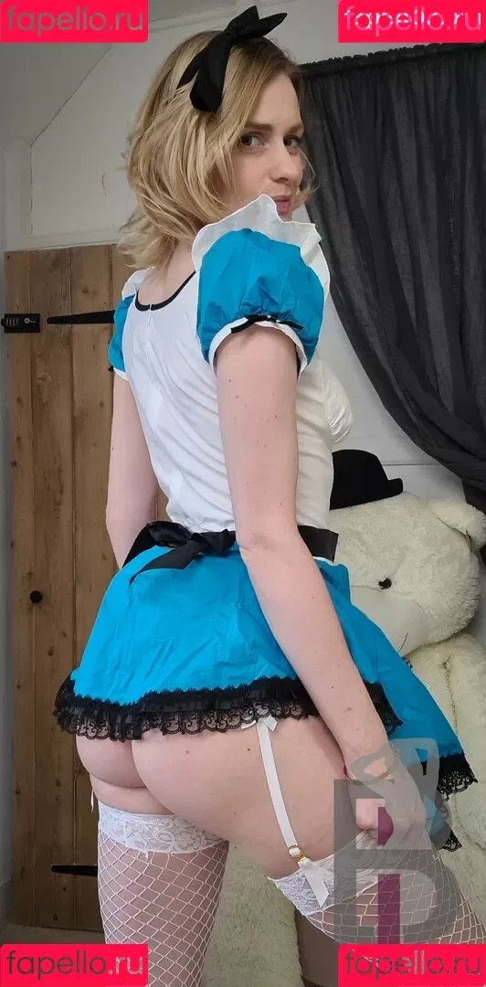 belle-lou Onlyfans Photo Gallery 