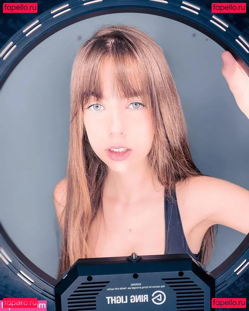 IJenz Onlyfans Photo Gallery 