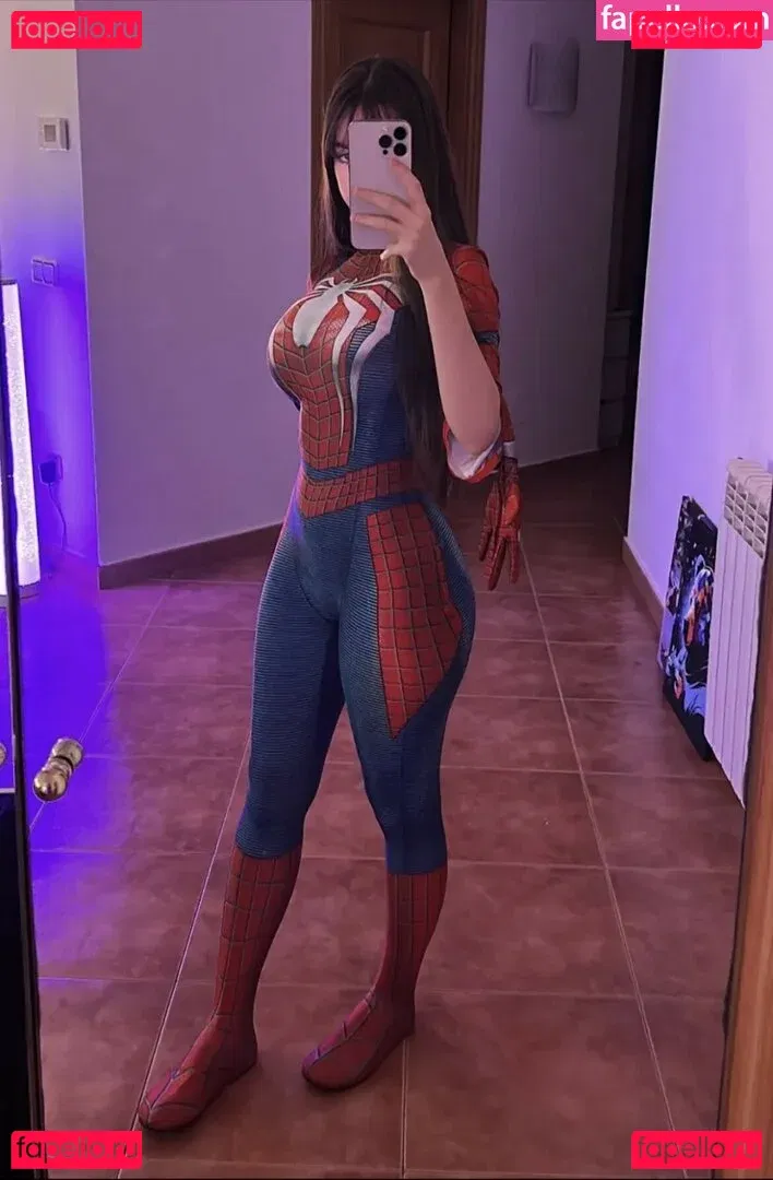 IJenz Onlyfans Photo Gallery 