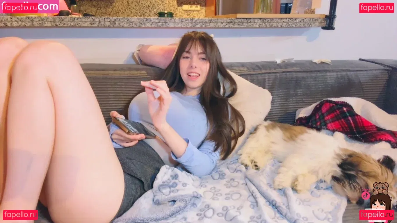 IJenz Onlyfans Photo Gallery 