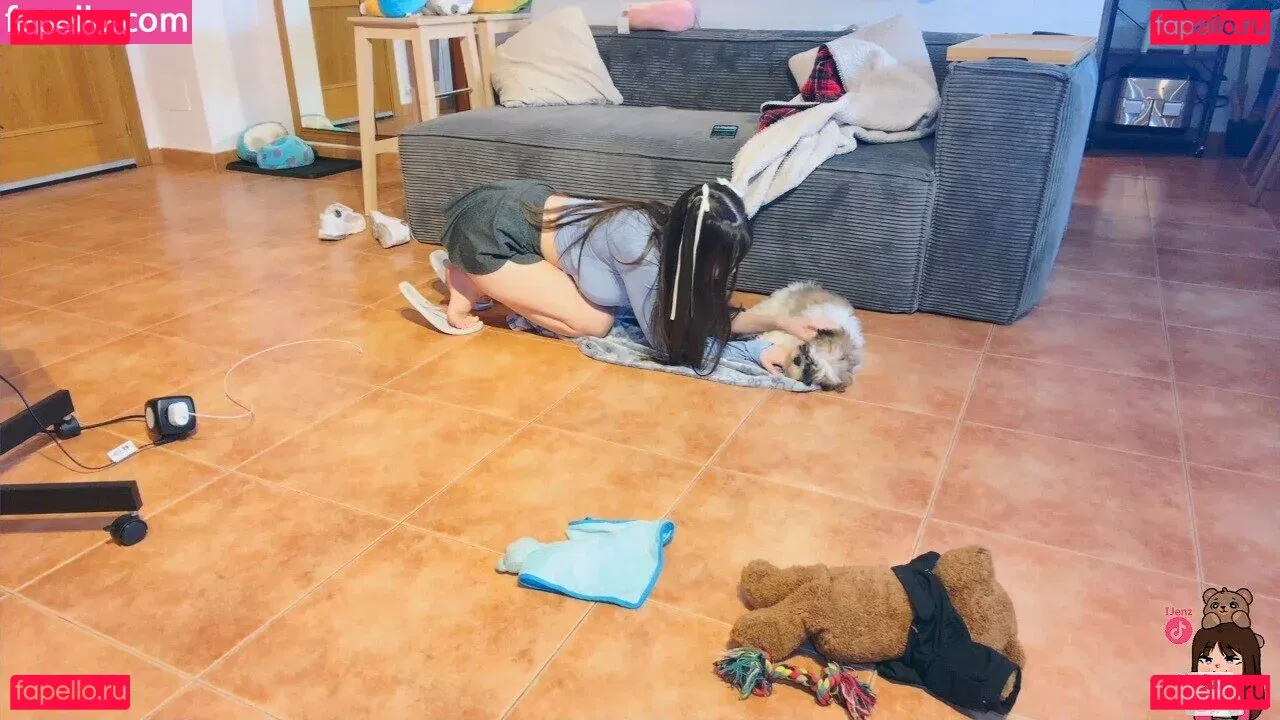 IJenz Onlyfans Photo Gallery 