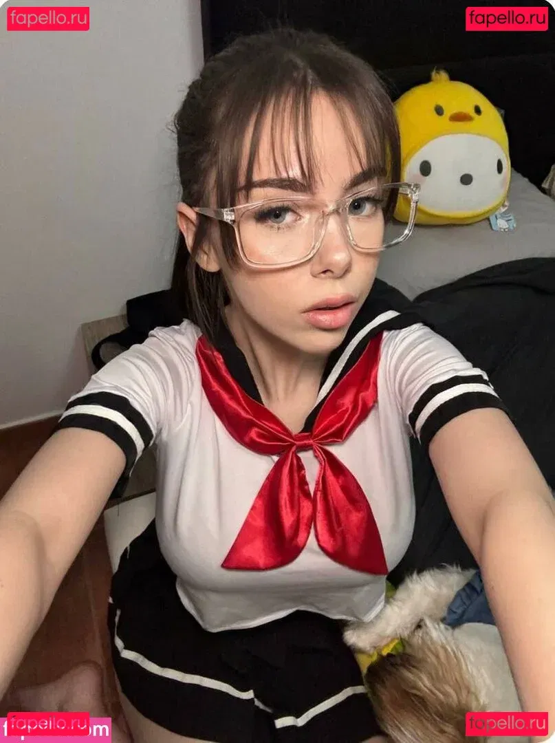 IJenz Onlyfans Photo Gallery 