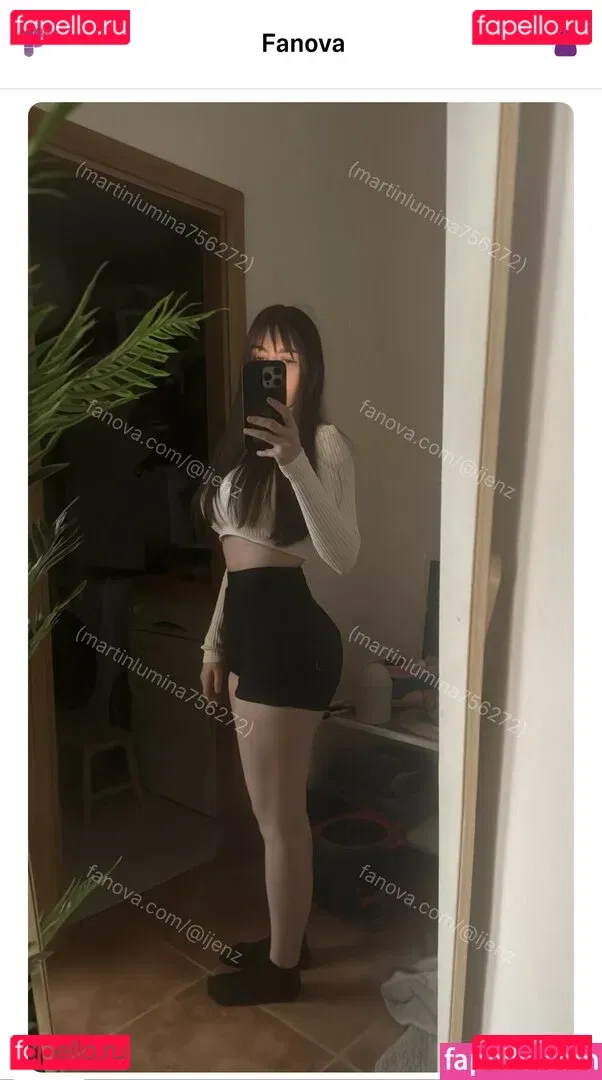 IJenz Onlyfans Photo Gallery 