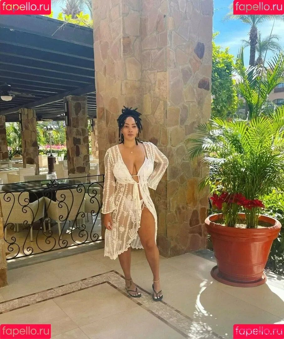 God Beth Onlyfans Photo Gallery 