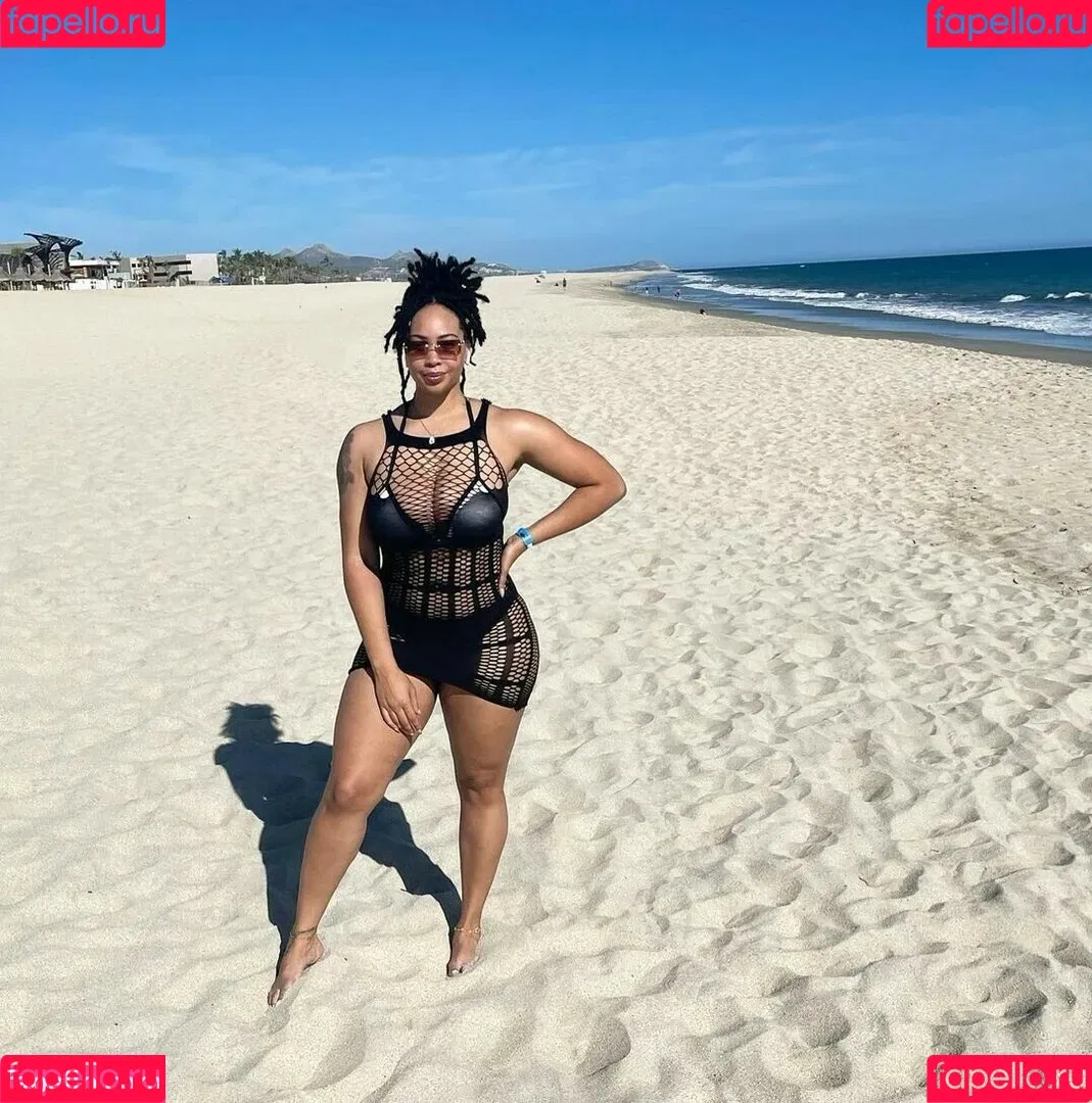 God Beth Onlyfans Photo Gallery 