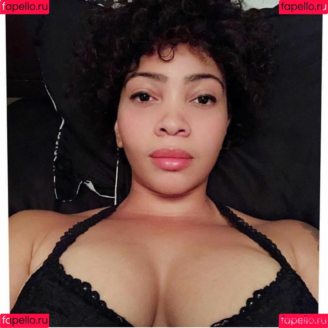 God Beth Onlyfans Photo Gallery 