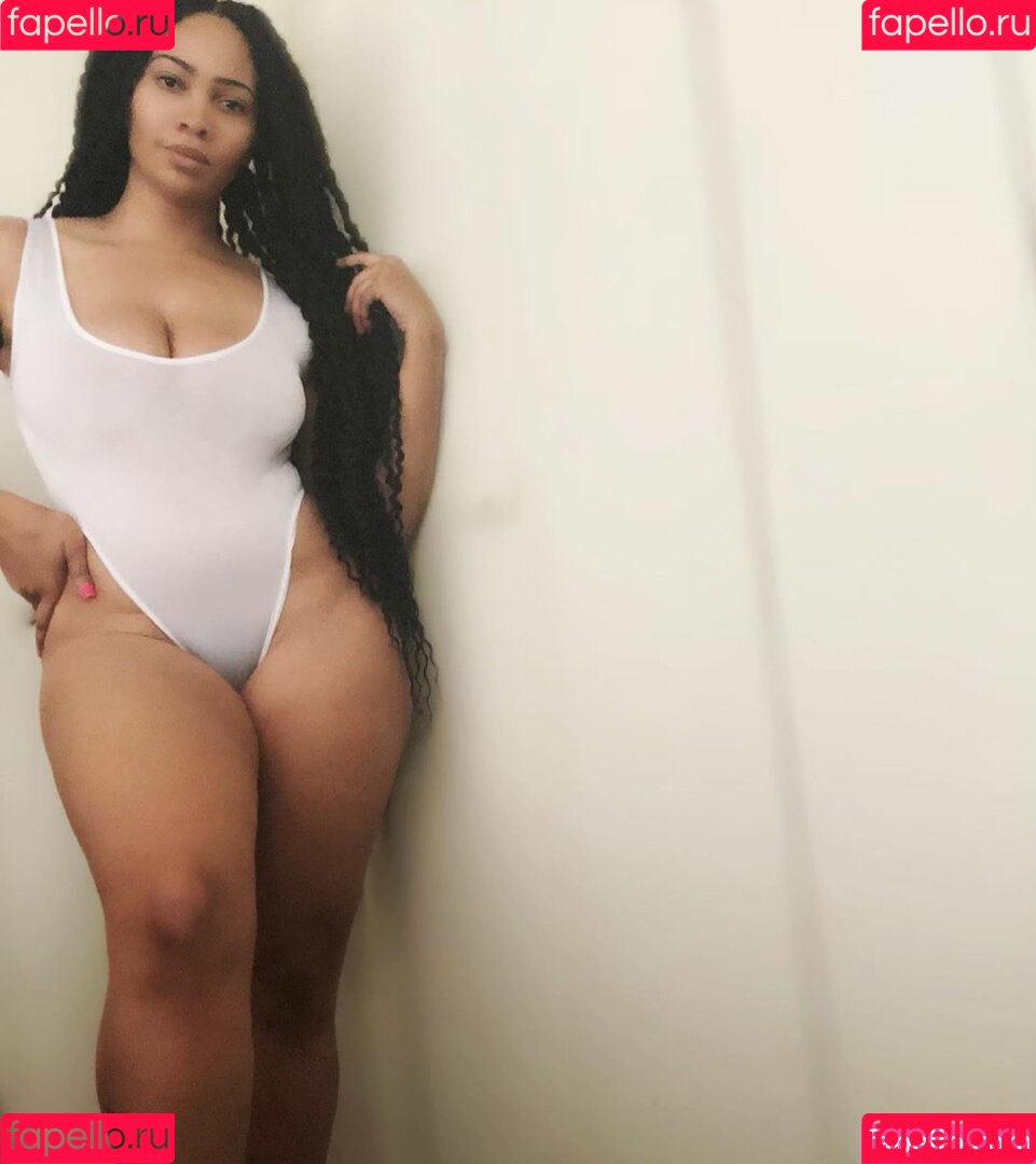 God Beth Onlyfans Photo Gallery 
