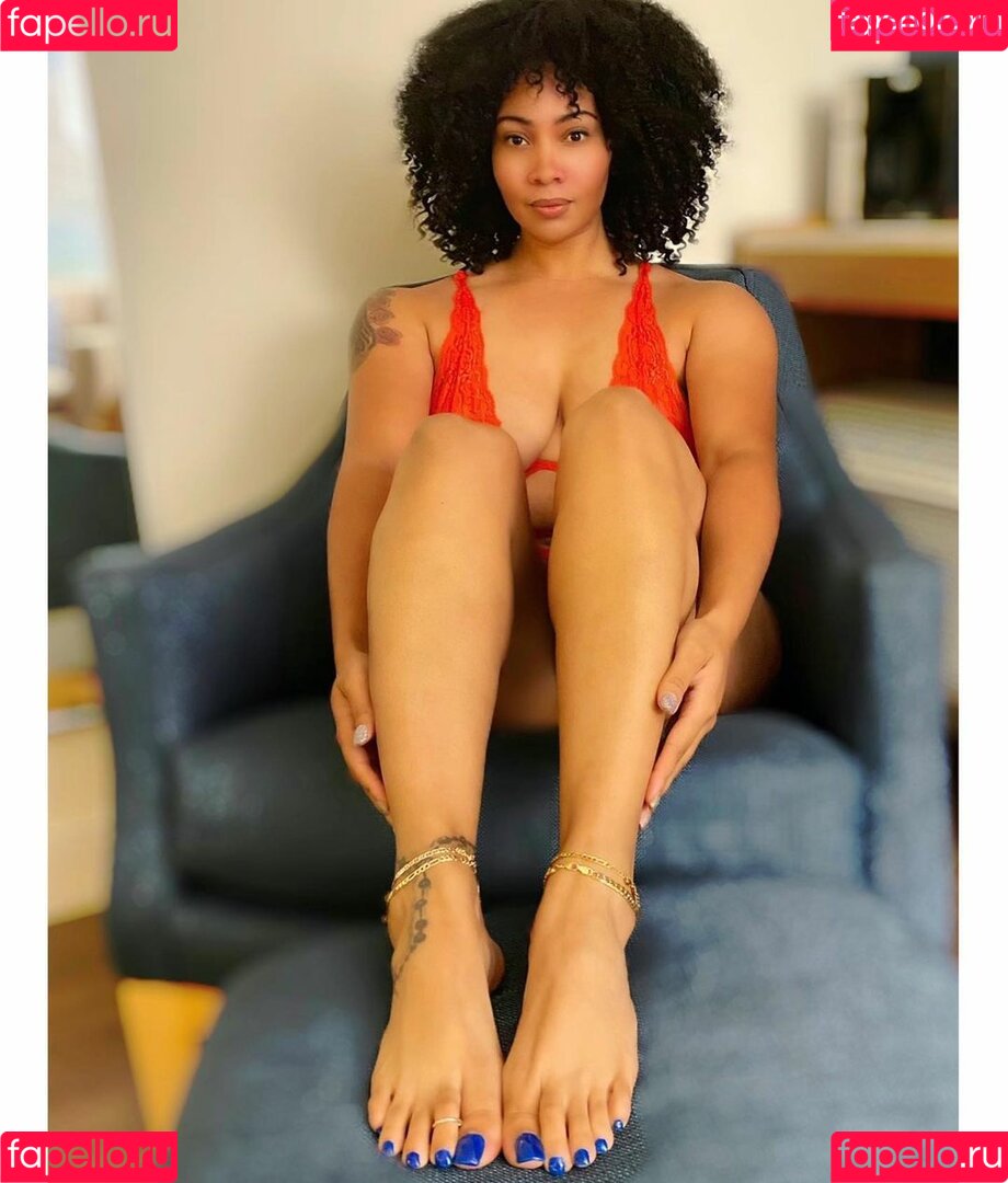 God Beth Onlyfans Photo Gallery 