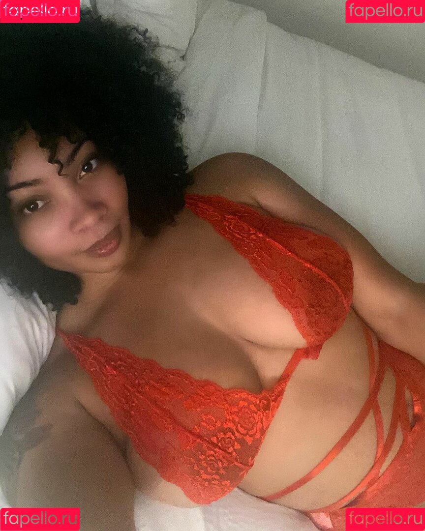 God Beth Onlyfans Photo Gallery 