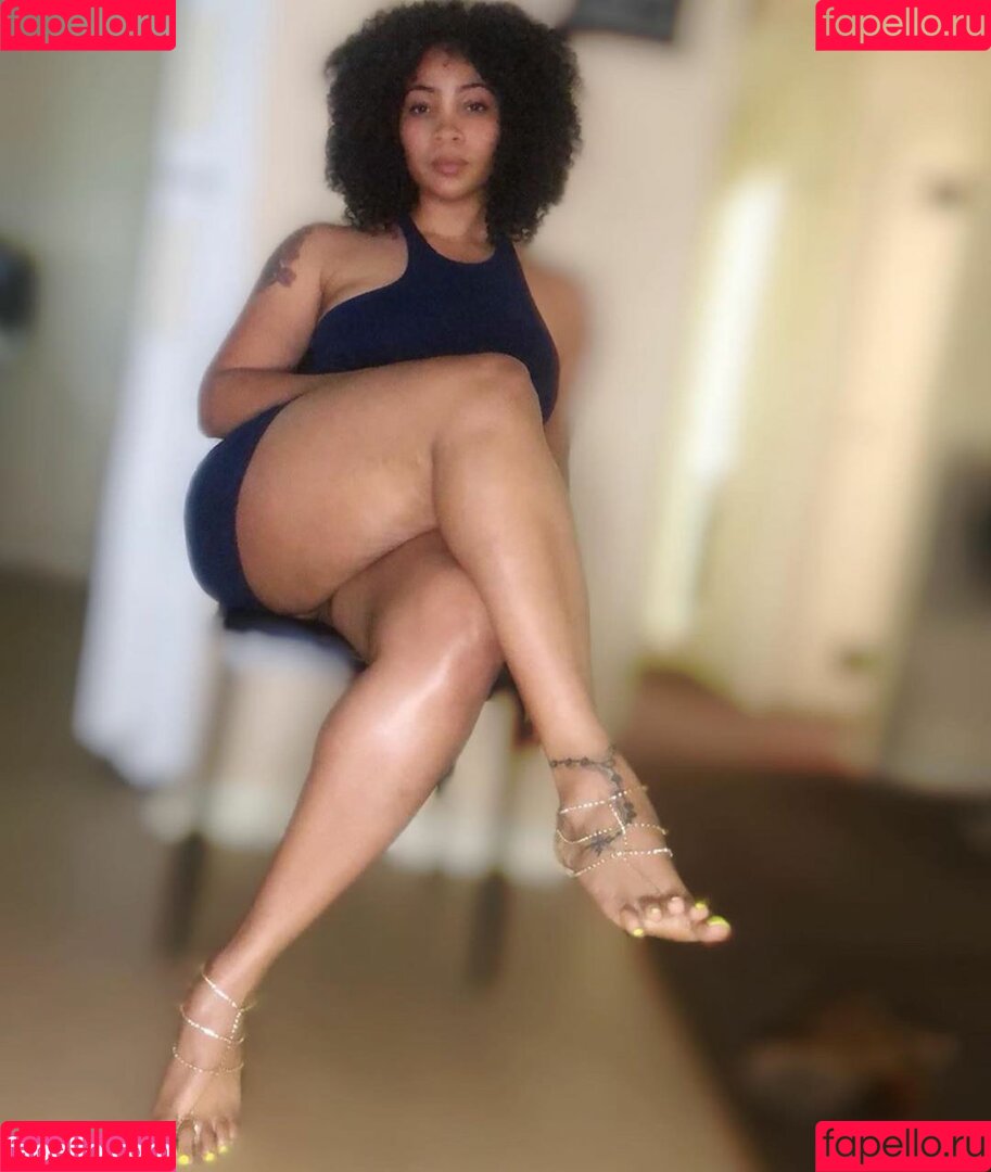 God Beth Onlyfans Photo Gallery 