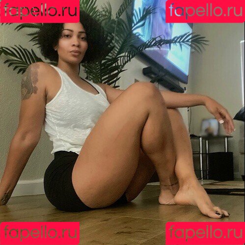 God Beth Onlyfans Photo Gallery 