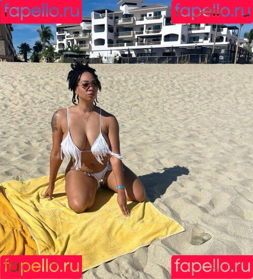 God Beth Onlyfans Photo Gallery 