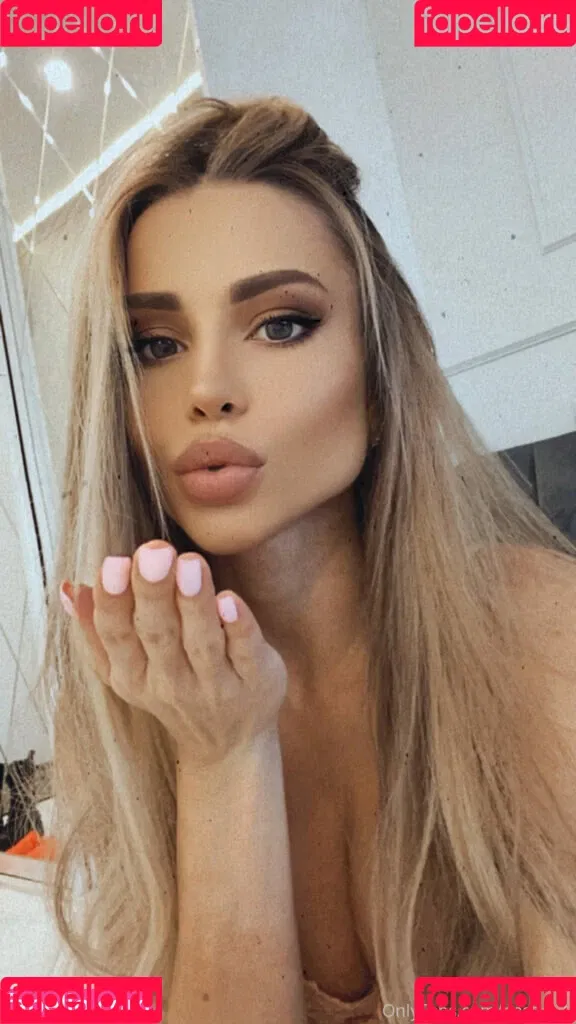 Anastasiya Timonina Onlyfans Photo Gallery 