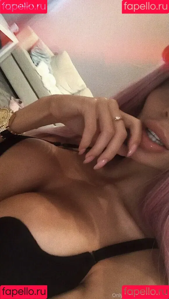 Anastasiya Timonina Onlyfans Photo Gallery 