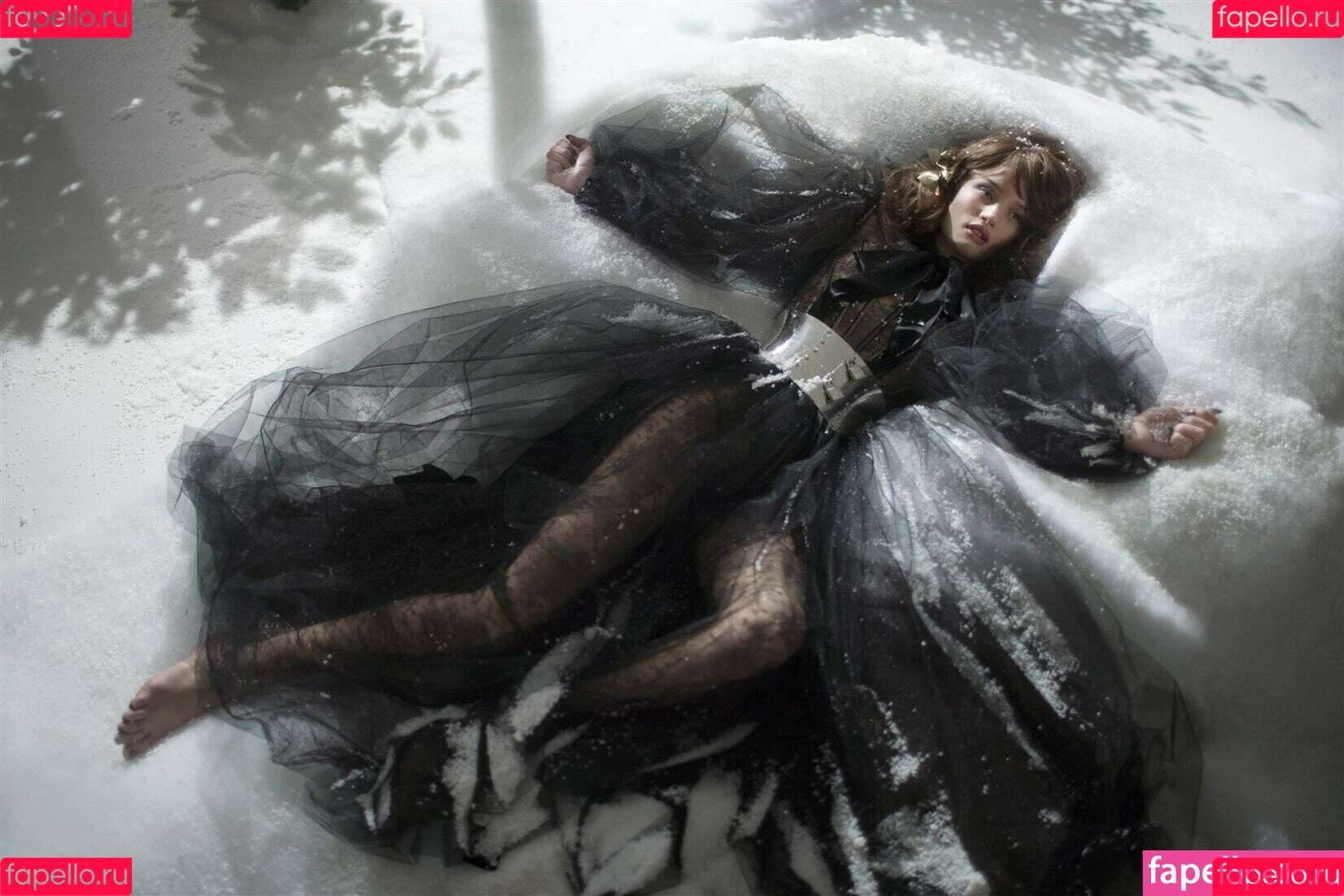 Rosie Huntington-Whiteley Onlyfans Photo Gallery 