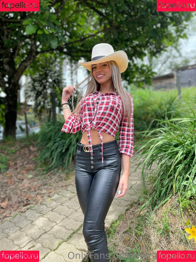 mirandahalil Onlyfans Photo Gallery 