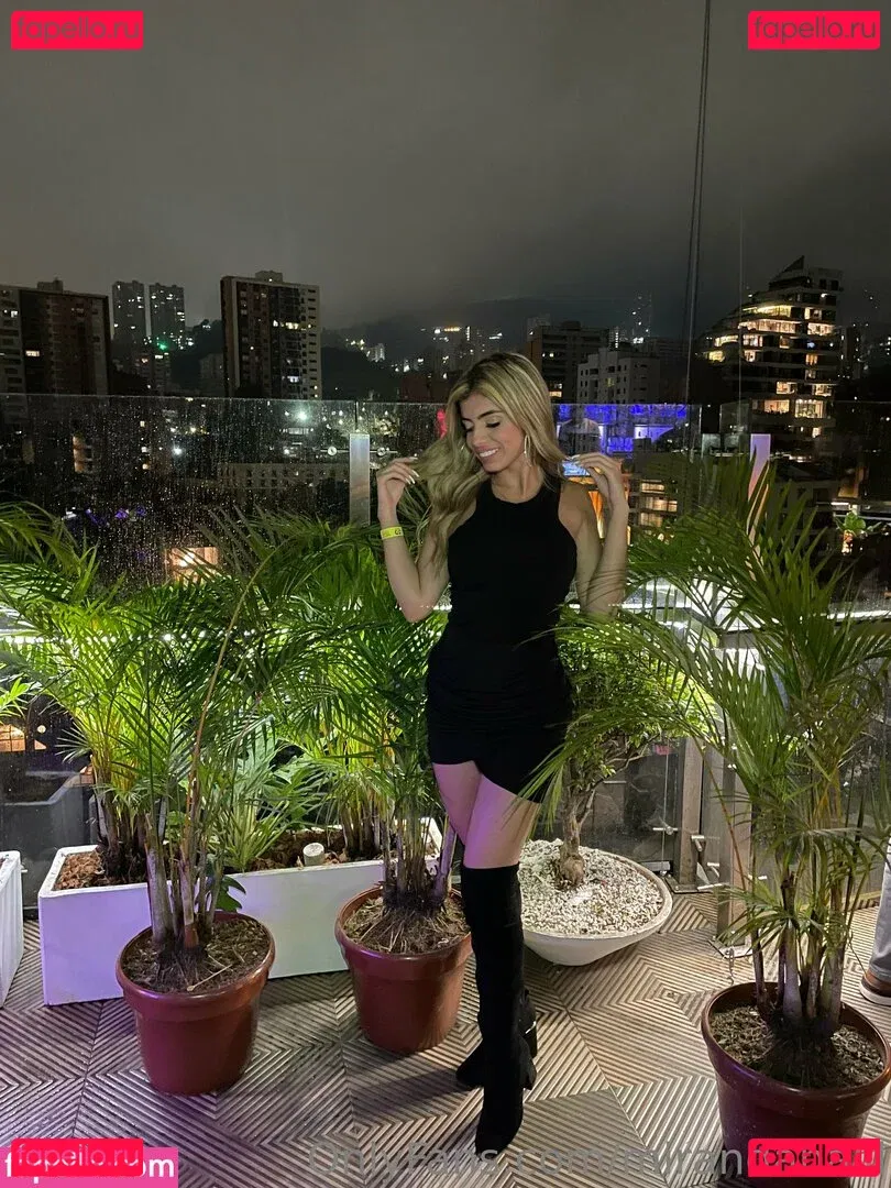 mirandahalil Onlyfans Photo Gallery 