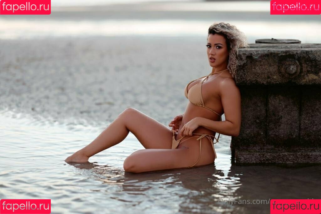 msesmeralda Onlyfans Photo Gallery 