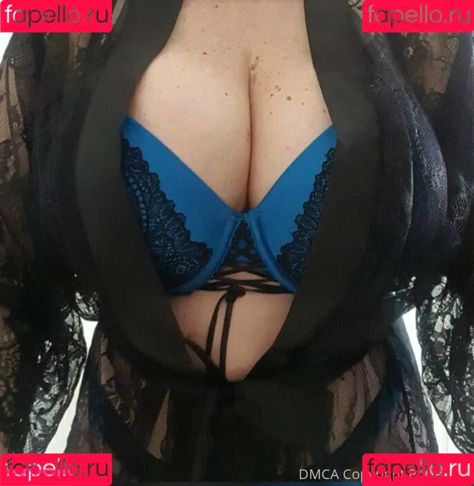 sexymatureaussielady Onlyfans Photo Gallery 