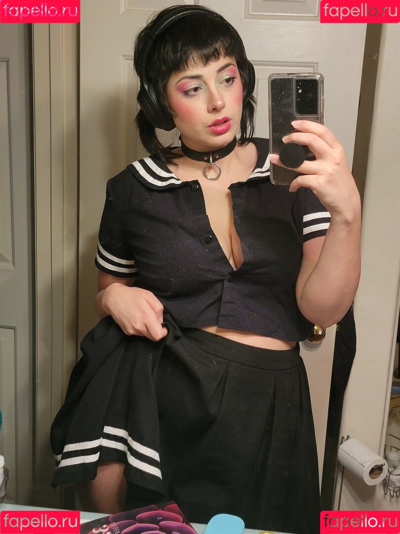 GlitchBun Onlyfans Photo Gallery 