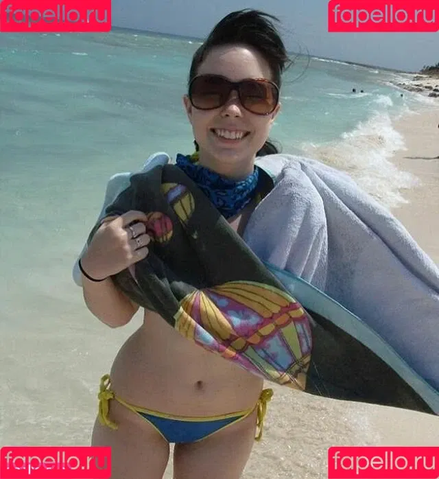 Suzy Berhow Onlyfans Photo Gallery 