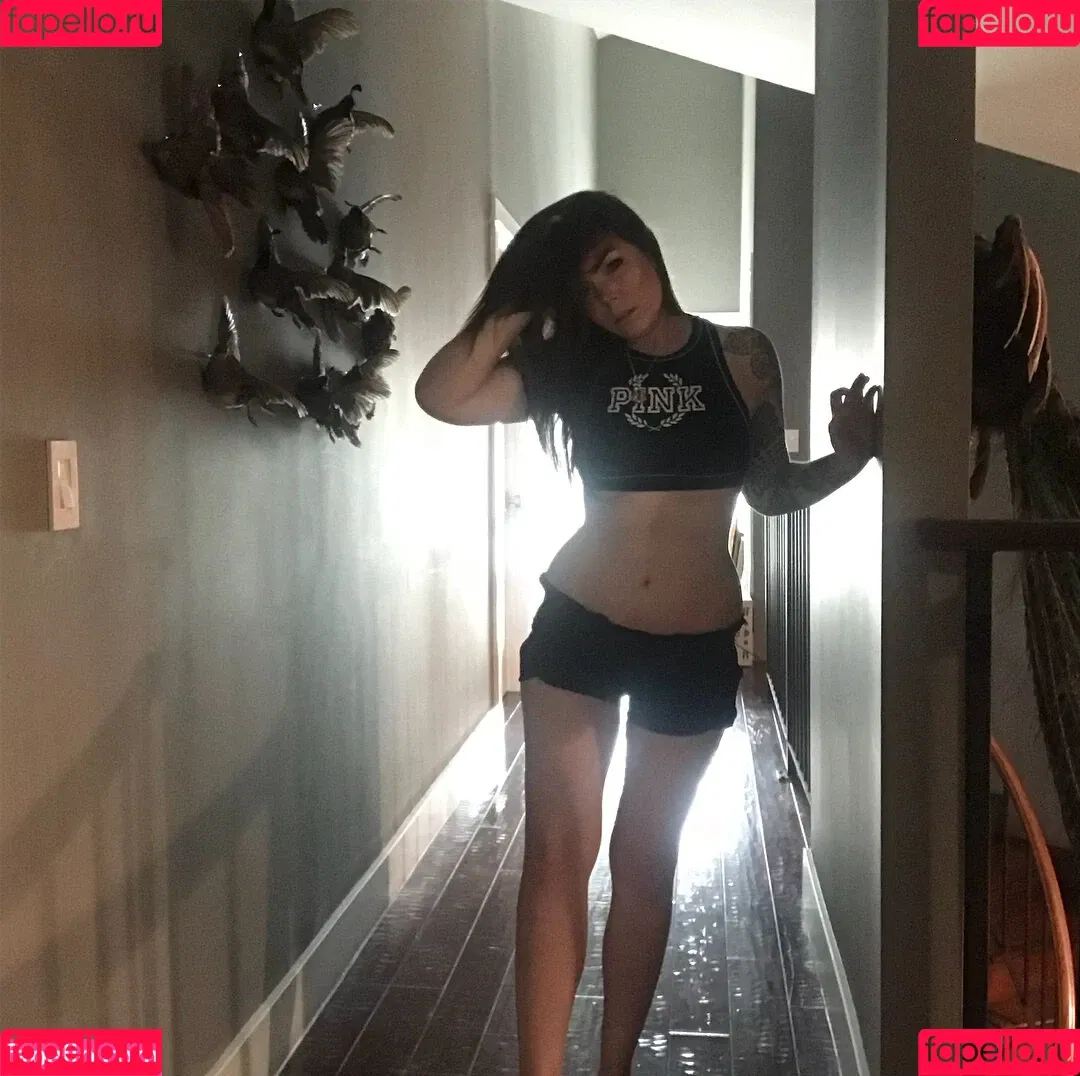 Suzy Berhow Onlyfans Photo Gallery 