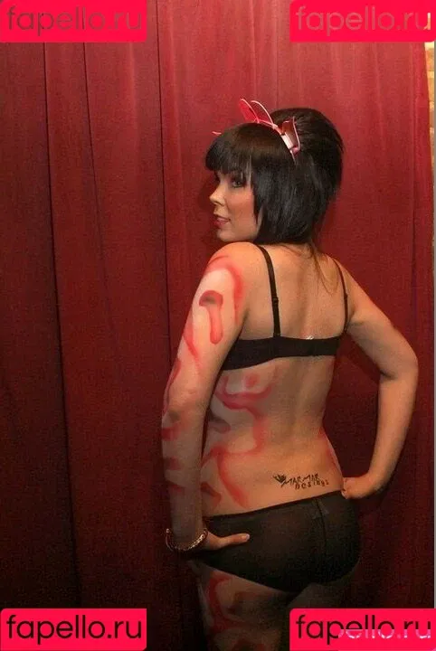 Suzy Berhow Onlyfans Photo Gallery 