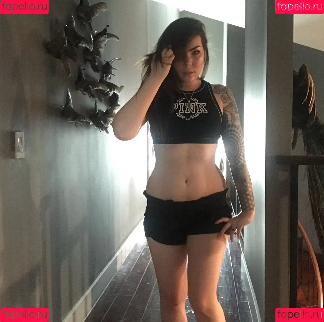 Suzy Berhow Onlyfans Photo Gallery 