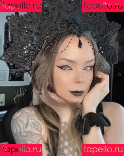 Suzy Berhow Onlyfans Photo Gallery 