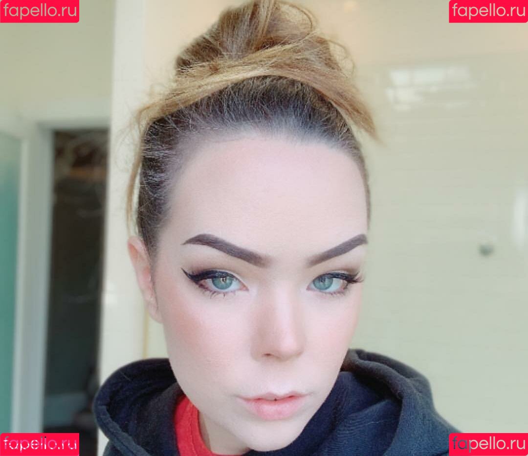 Suzy Berhow Onlyfans Photo Gallery 