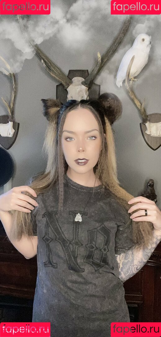 Suzy Berhow Onlyfans Photo Gallery 