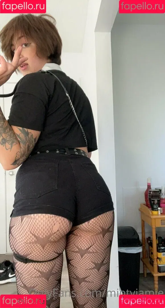 mintyjamie Onlyfans Photo Gallery 