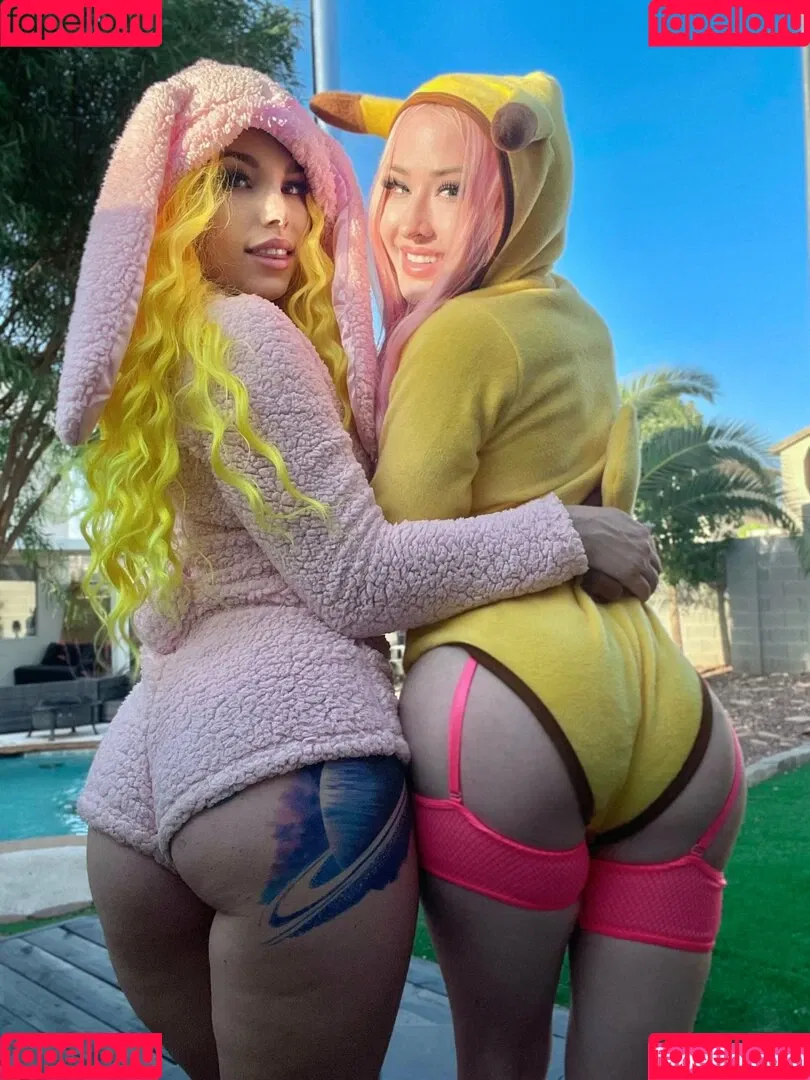 alainataylor Onlyfans Photo Gallery 