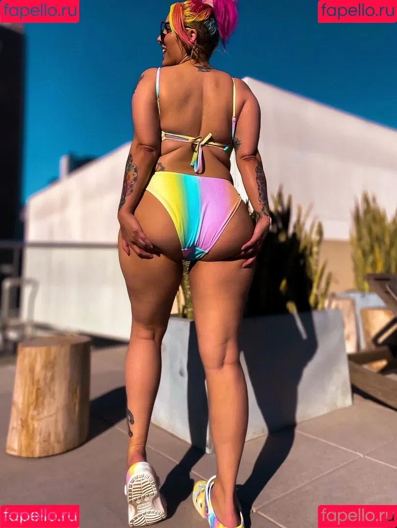 TheZombiUnicorn Onlyfans Photo Gallery 
