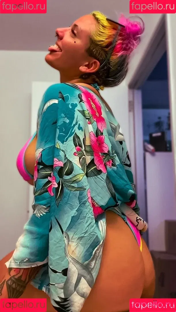 TheZombiUnicorn Onlyfans Photo Gallery 