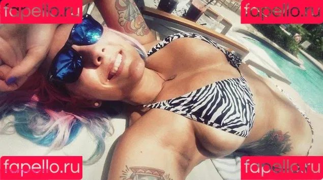 TheZombiUnicorn Onlyfans Photo Gallery 