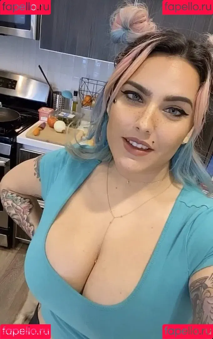 TheZombiUnicorn Onlyfans Photo Gallery 
