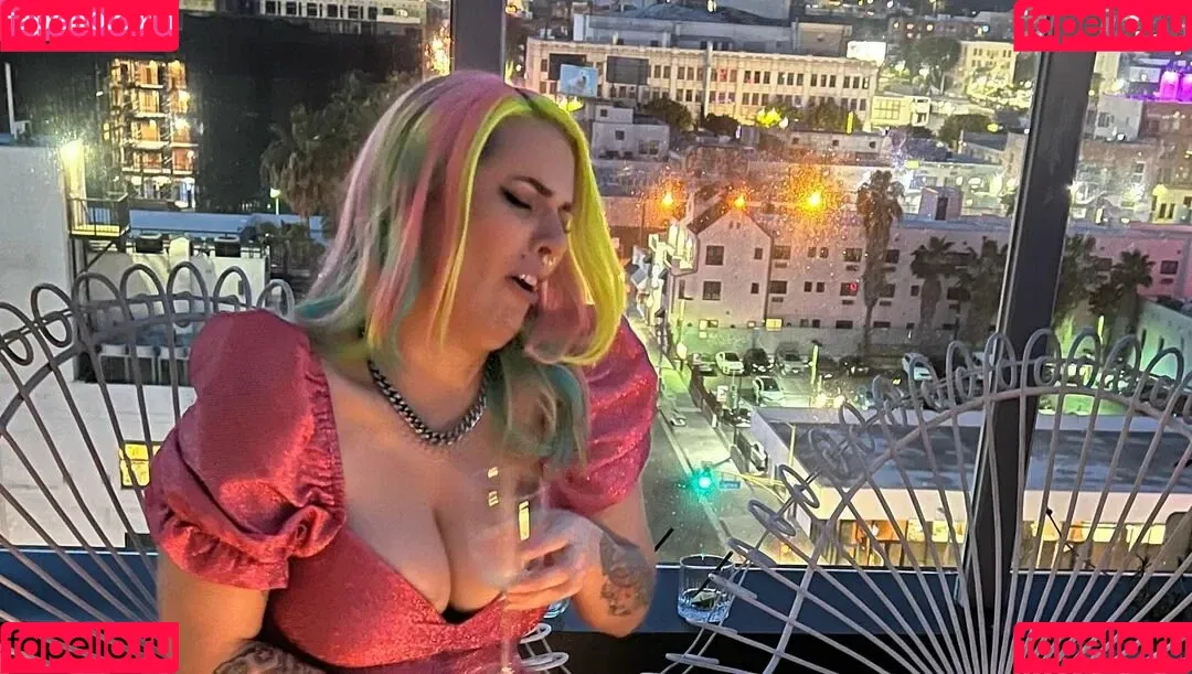 TheZombiUnicorn Onlyfans Photo Gallery 