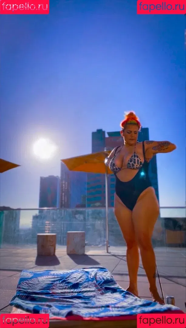 TheZombiUnicorn Onlyfans Photo Gallery 