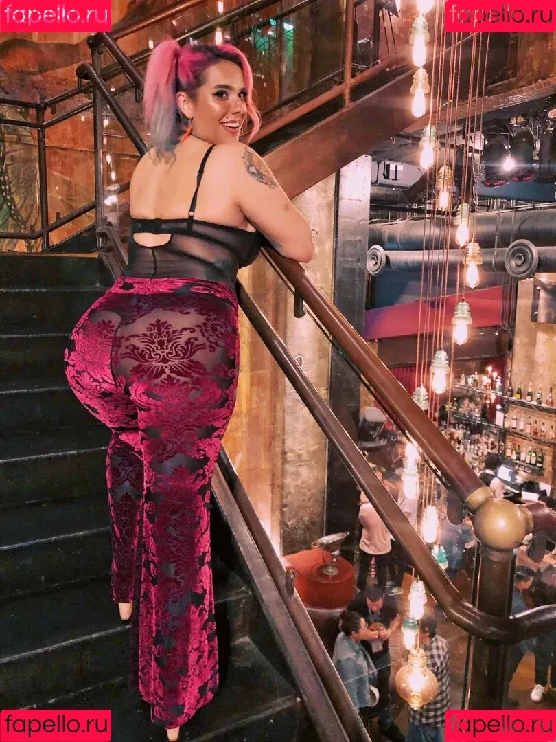 TheZombiUnicorn Onlyfans Photo Gallery 